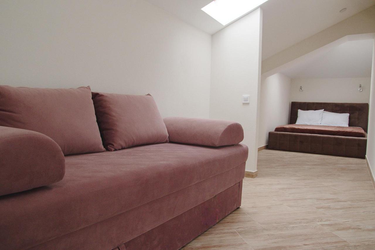 Oasis Family Apartments Sanzhiyka Dış mekan fotoğraf